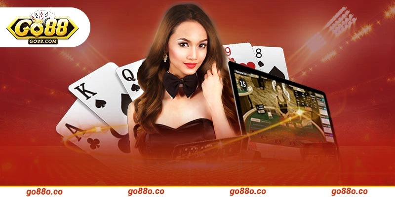 Bàn chơi Baccarat tại GO88 được thiết kế sống động, dealer thật